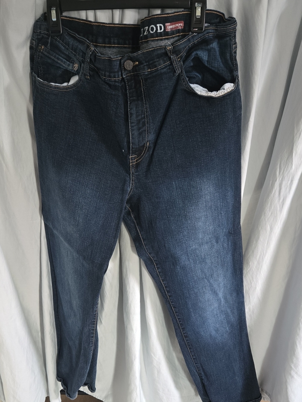 Izod Men's Straight Jeans in Dark Blue Indigo